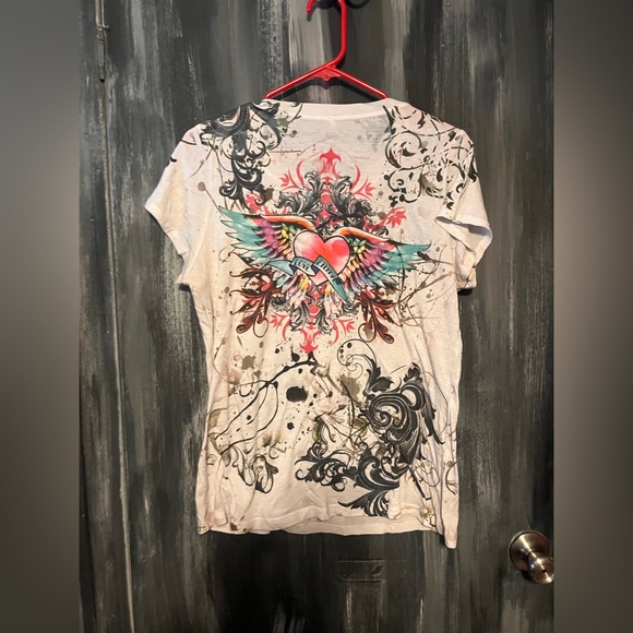 Graphic Heart Wing Design Women's Top - Picture 4 of 5